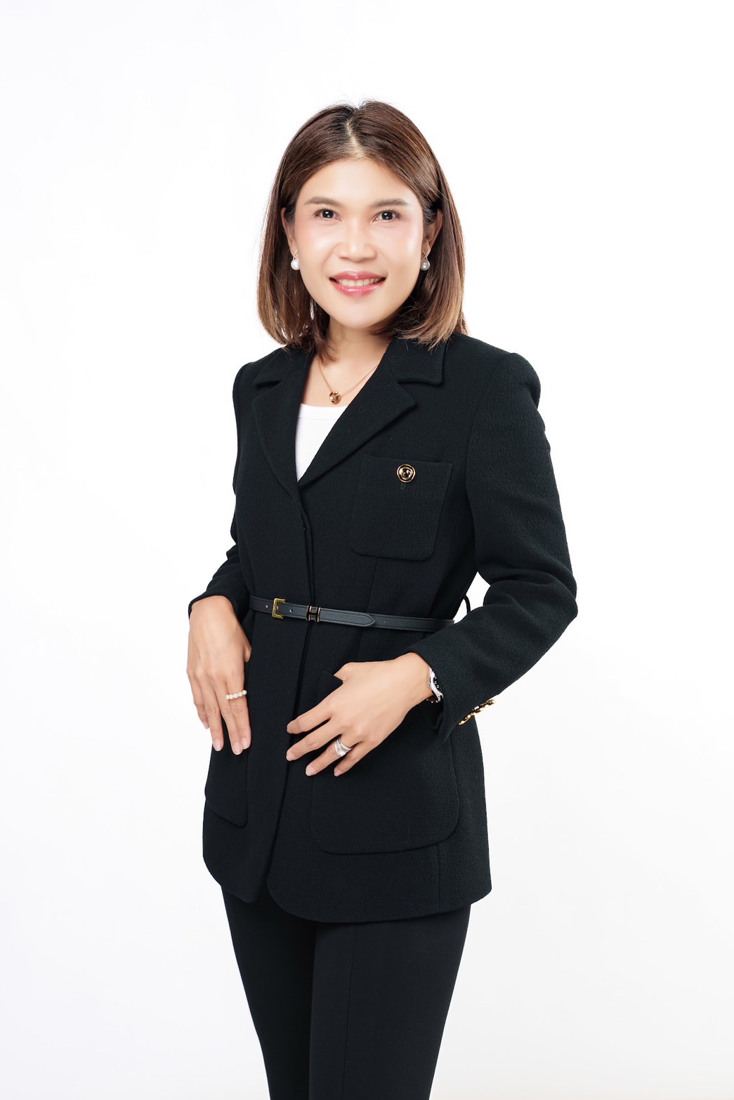 นางสาวอุมาวิณี รัตนะ อุ้น