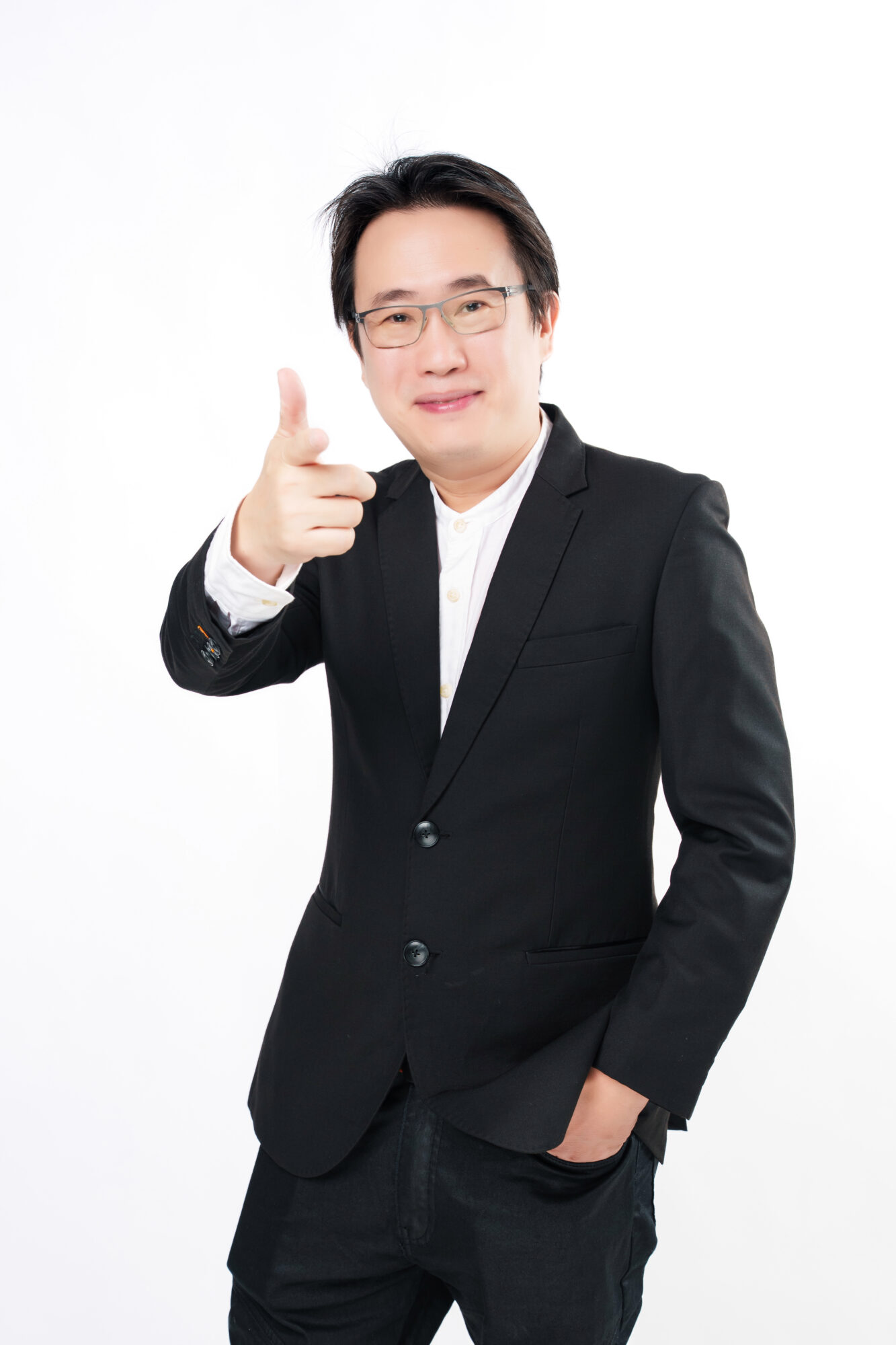 นายอรรถสิทธิ์ บูรณะธีรกิจ โอ๊ท